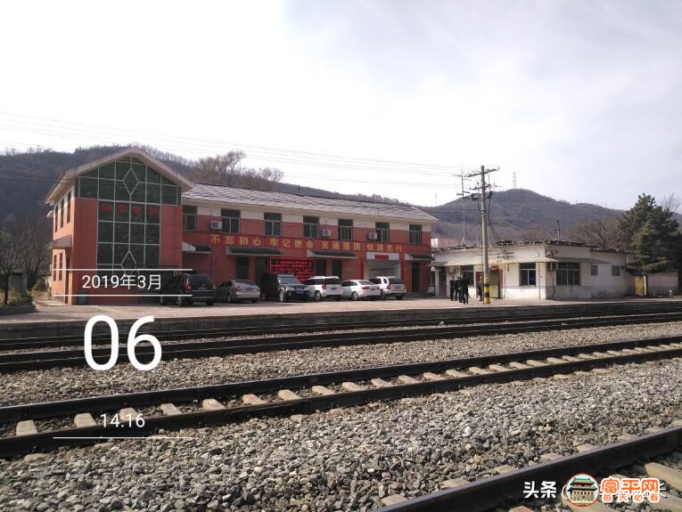 L.jpg