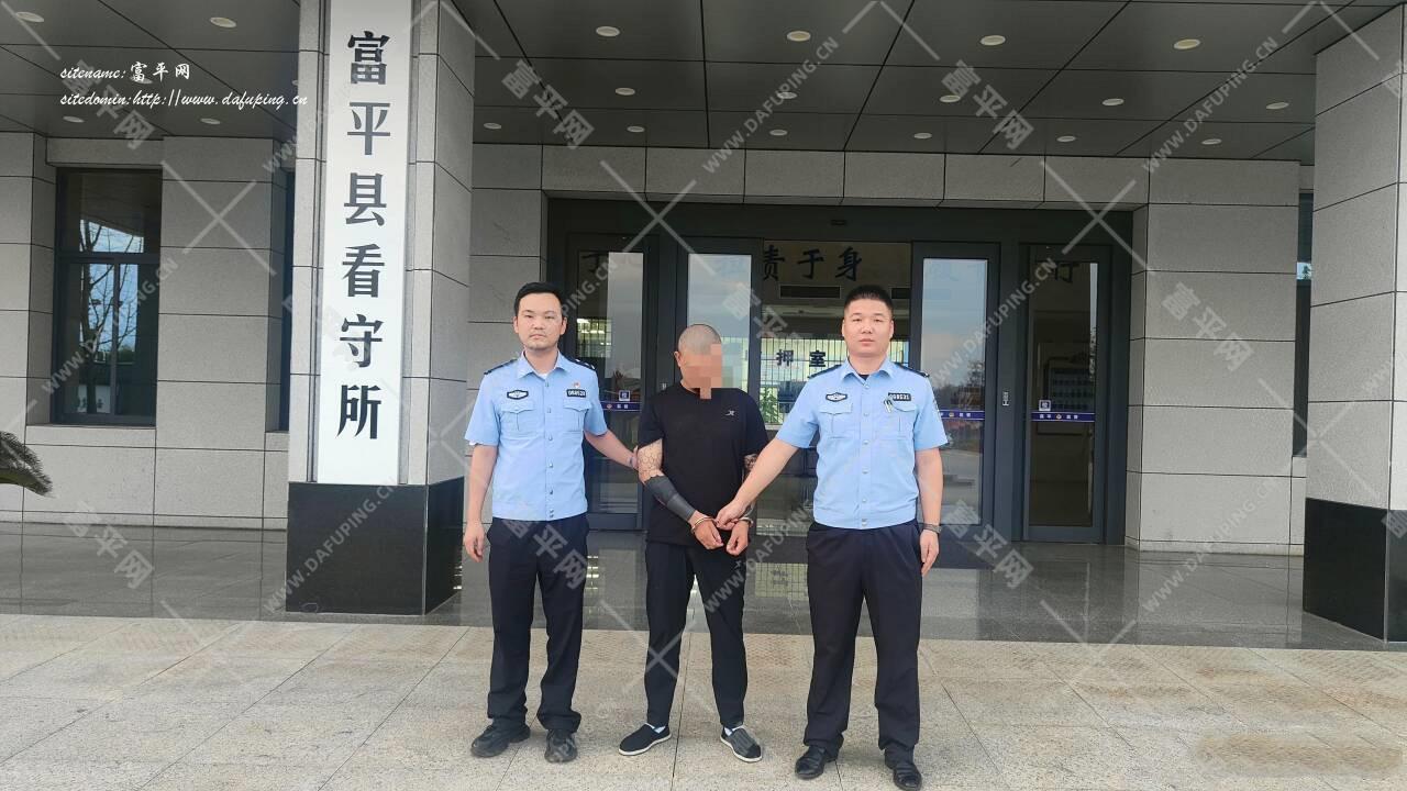 926a1264ly1ht9hy1nmstj20zk0k0dik_副本.jpg