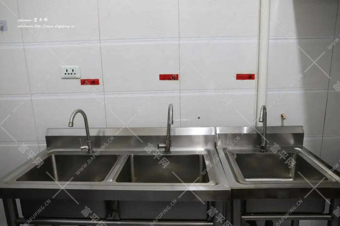 160848sffefhljfza8mjrp.jpeg