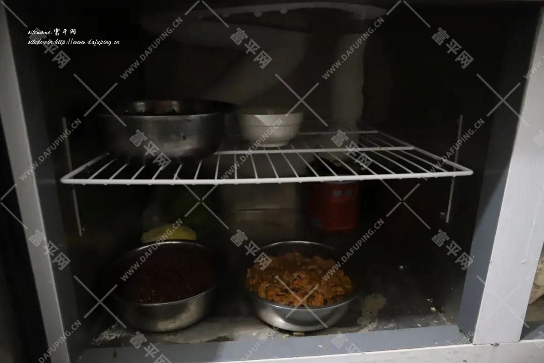 160849dhq08hb9z73nyqqf.jpeg