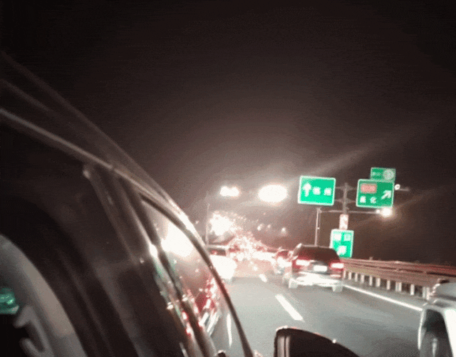 151121nqevani3fr0fz4a1.gif